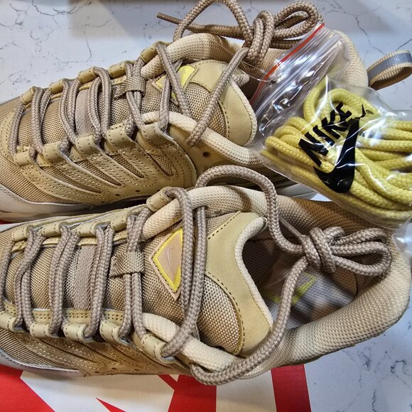 Nike Air Terra Humara SP Sesame Saturn Gold Men Trail Running Shoes FQ9084201 10 - Picture 2 of 16